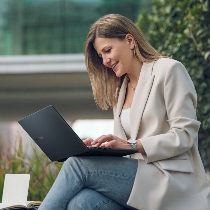 Notebook Empresarial ASUS ExpertBook B1 002